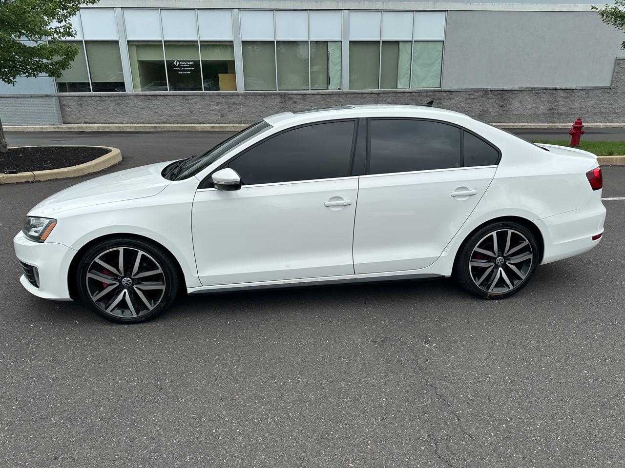 Volkswagen GLI 4dr Sdn Man Autobahn w/Nav PZEV *Ltd Avail* 2013