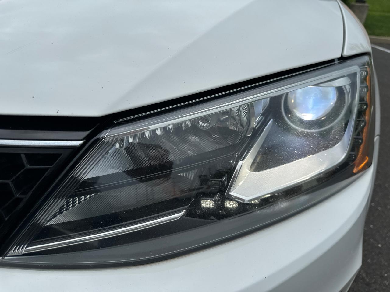 Volkswagen GLI 4dr Sdn Man Autobahn w/Nav PZEV *Ltd Avail* 2013