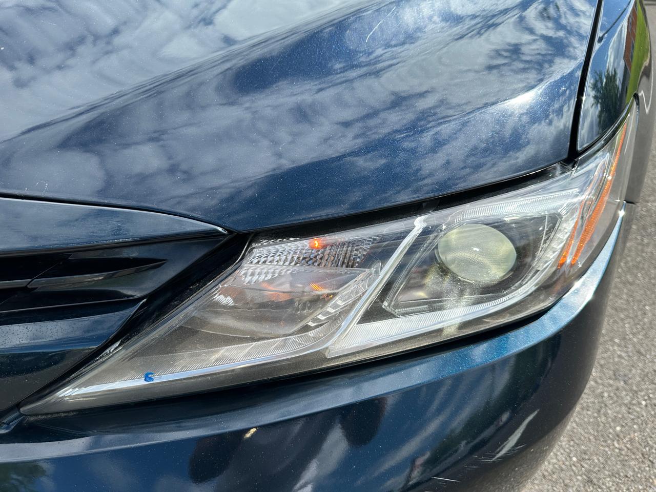 Toyota Camry Hybrid LE CVT (Natl) 2020