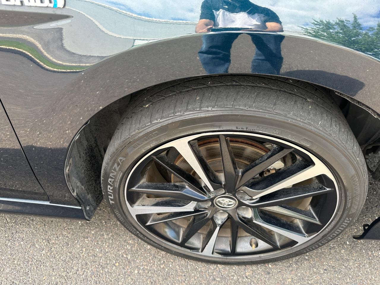 Toyota Camry Hybrid LE CVT (Natl) 2020