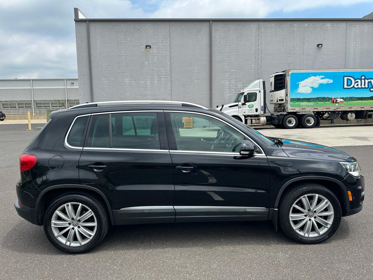 Volkswagen Tiguan 2.0T SEL 4MOTION 2014