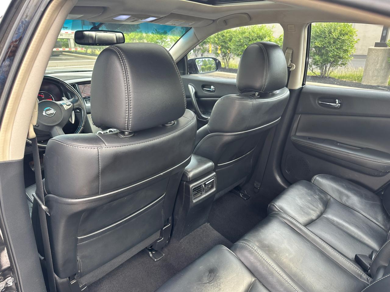 Nissan Maxima 4dr Sdn V6 CVT 3.5 SV w/Sport Pkg 2011
