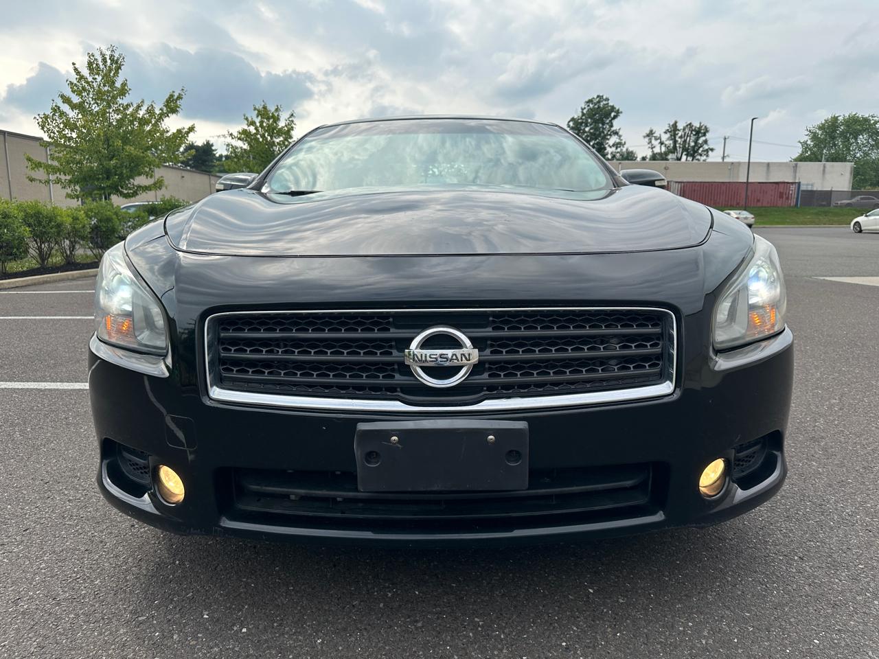 Nissan Maxima 4dr Sdn V6 CVT 3.5 SV w/Sport Pkg 2011