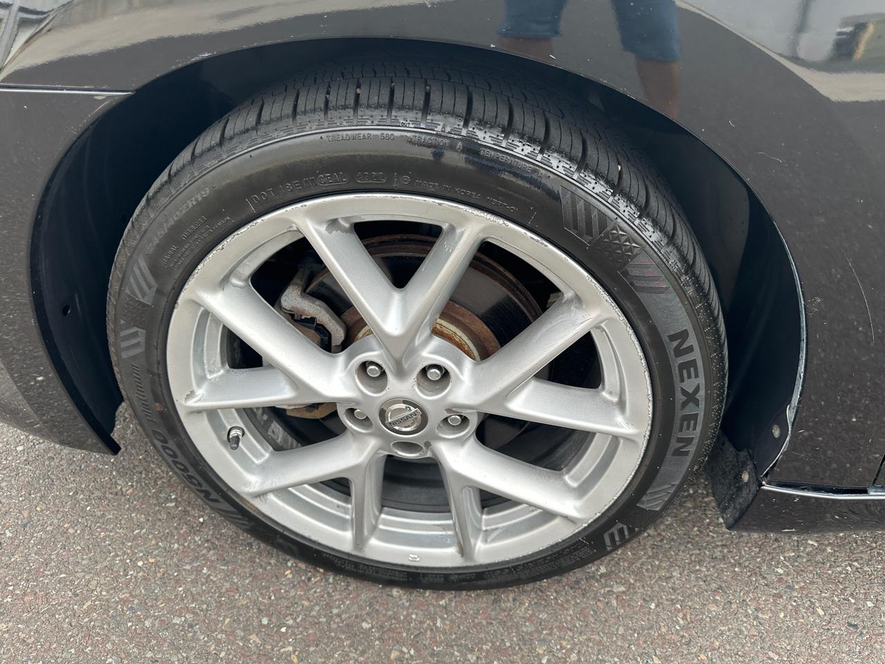 Nissan Maxima 4dr Sdn V6 CVT 3.5 SV w/Sport Pkg 2011