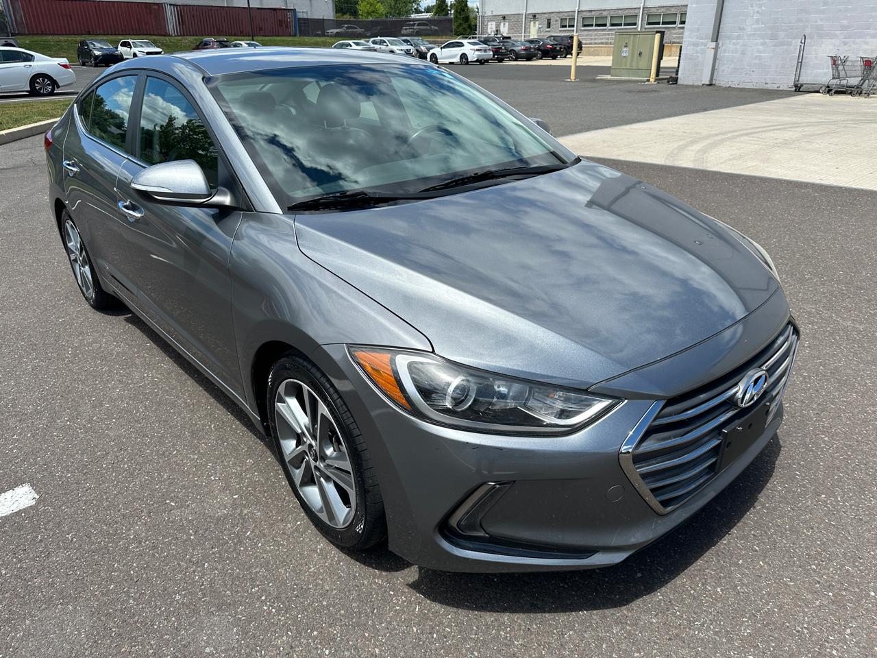 Hyundai Elantra Limited 2.0L Auto PZEV (Ulsan) *Ltd Avail* 2017