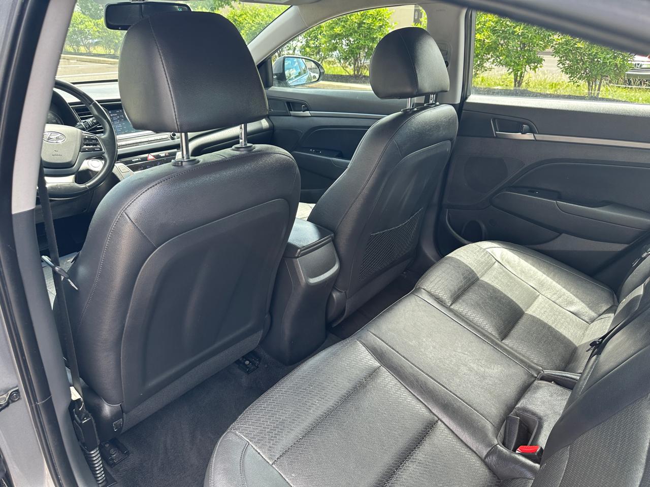Hyundai Elantra Limited 2.0L Auto PZEV (Ulsan) *Ltd Avail* 2017