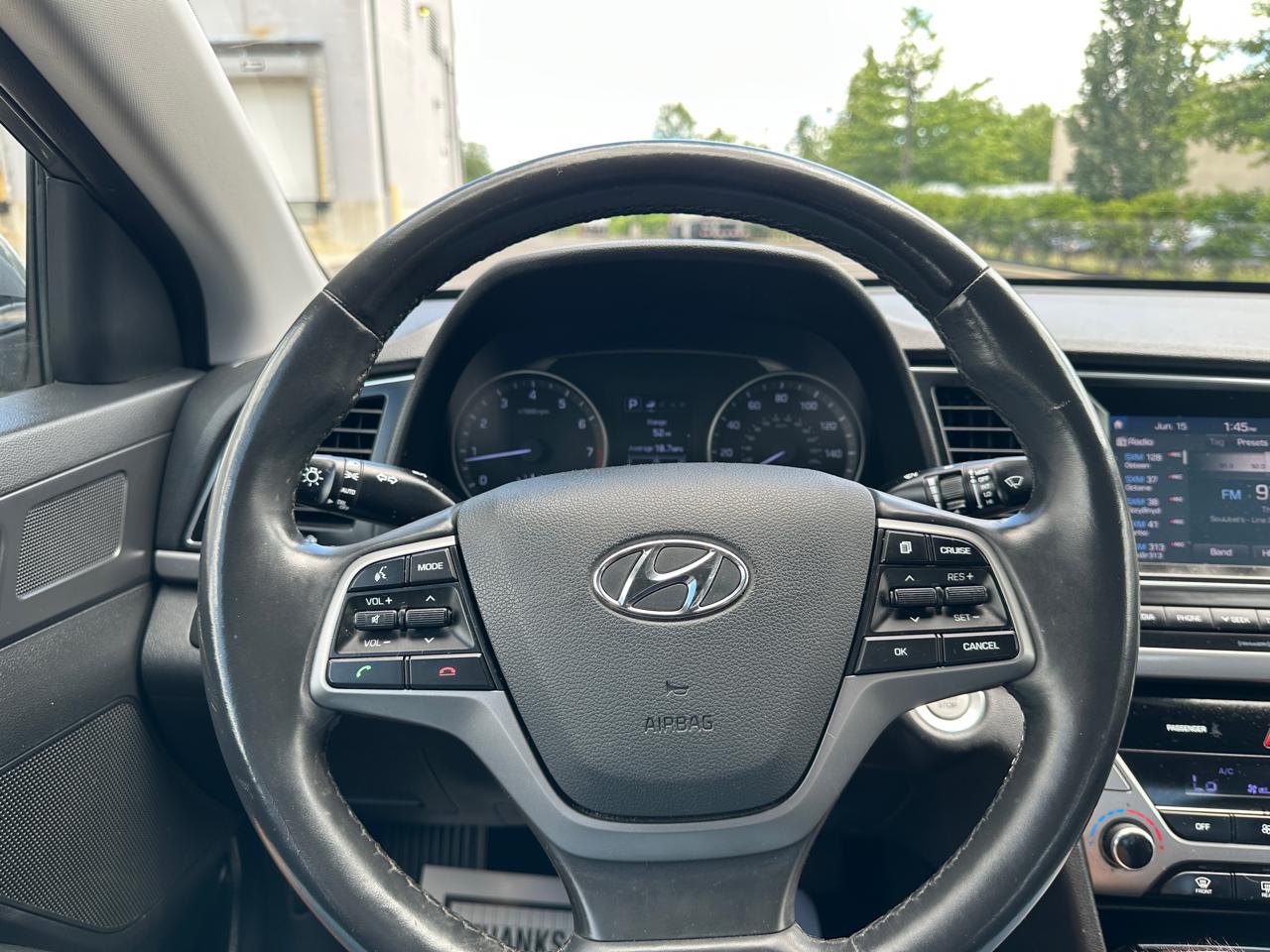 Hyundai Elantra Limited 2.0L Auto PZEV (Ulsan) *Ltd Avail* 2017