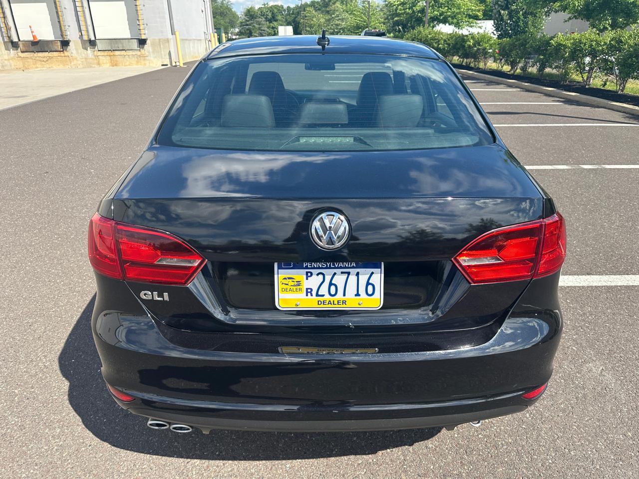 Volkswagen GLI 4dr Sdn Man Autobahn w/Nav PZEV 2012