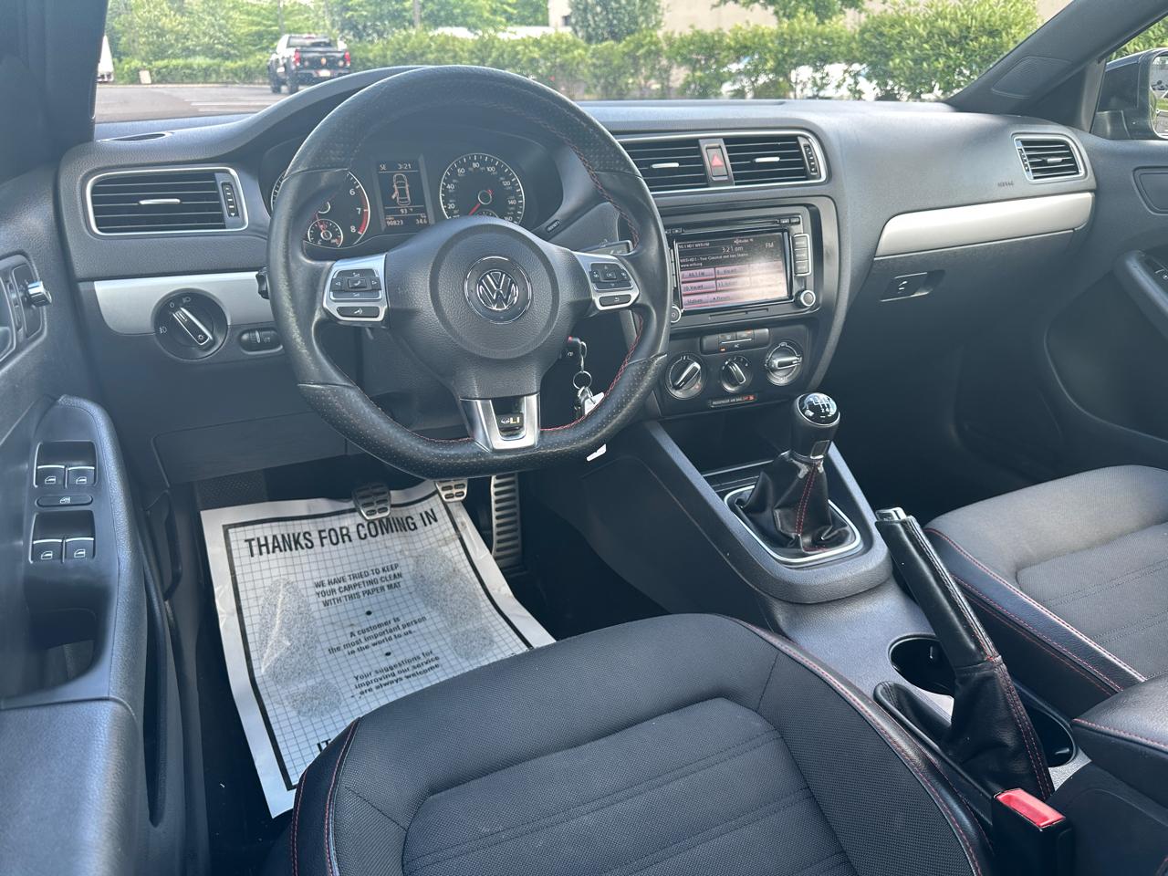 Volkswagen GLI 4dr Sdn Man Autobahn w/Nav PZEV 2012