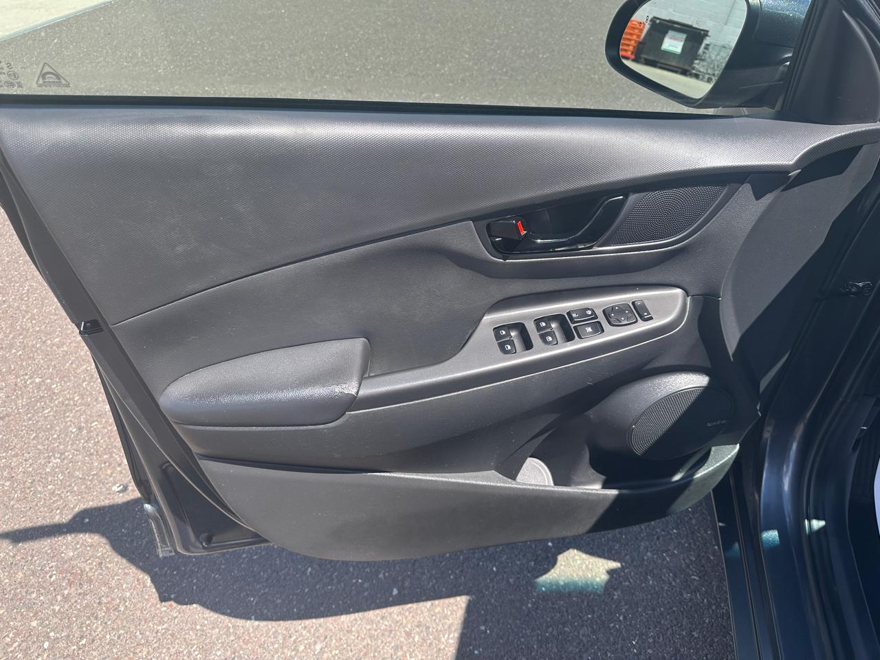 Hyundai Kona Ultimate 1.6T DCT w/Lime Accent 2018