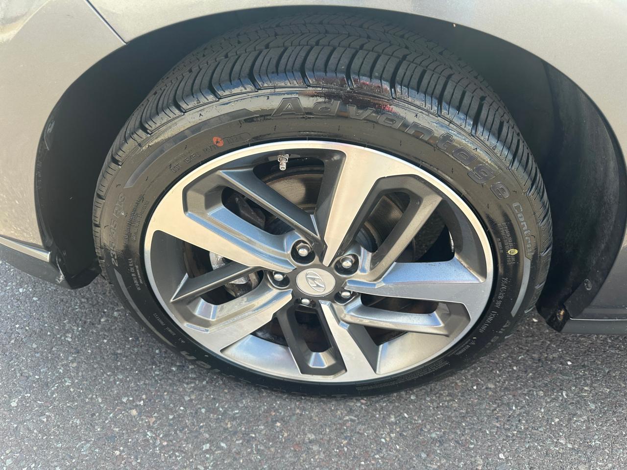 Hyundai Kona Ultimate 1.6T DCT w/Lime Accent 2018