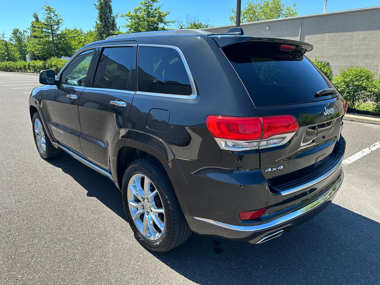 Jeep Grand Cherokee 4WD 4dr Summit 2014