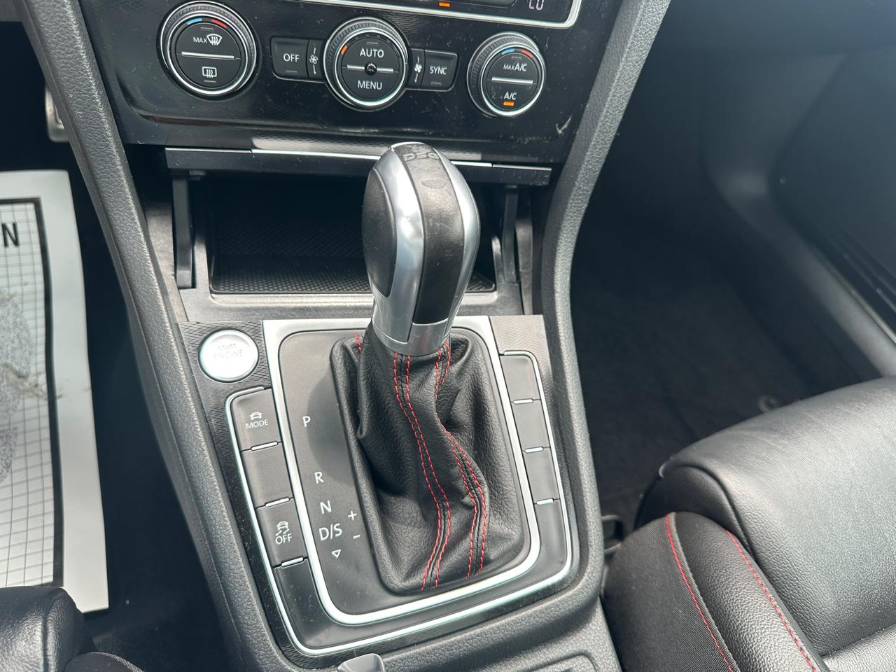 Volkswagen Golf GTI 2.0T 4-Door Autobahn DSG 2017