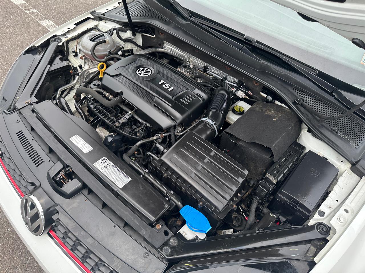 Volkswagen Golf GTI 2.0T 4-Door Autobahn DSG 2017