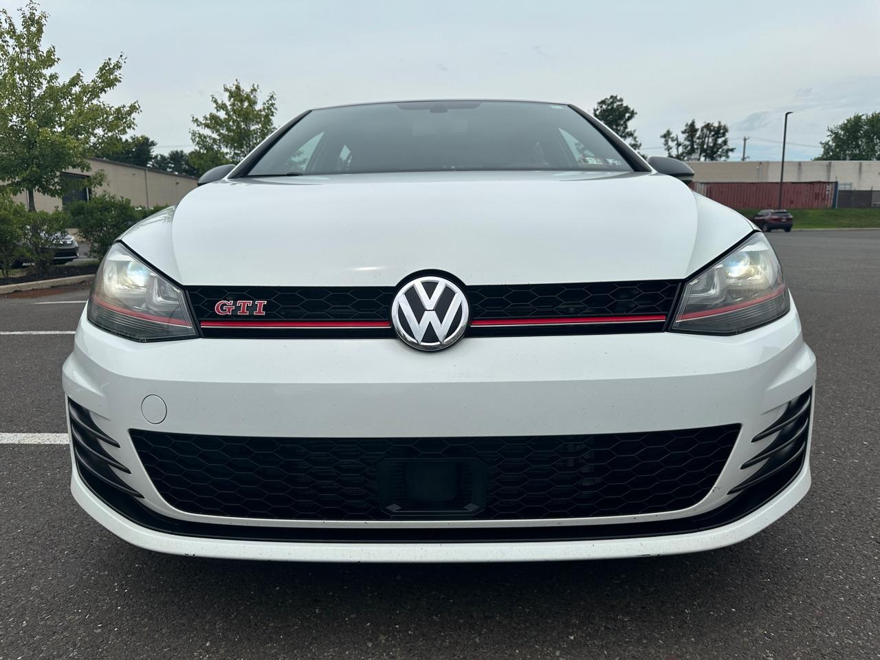 Volkswagen Golf GTI 2.0T 4-Door Autobahn DSG 2017