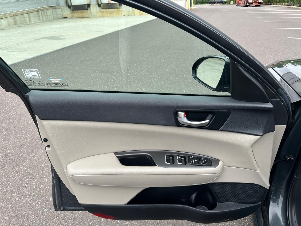 Kia Optima 4dr Sdn LX 2016