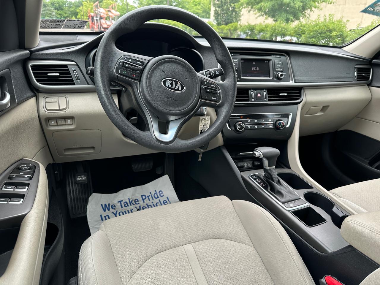 Kia Optima 4dr Sdn LX 2016