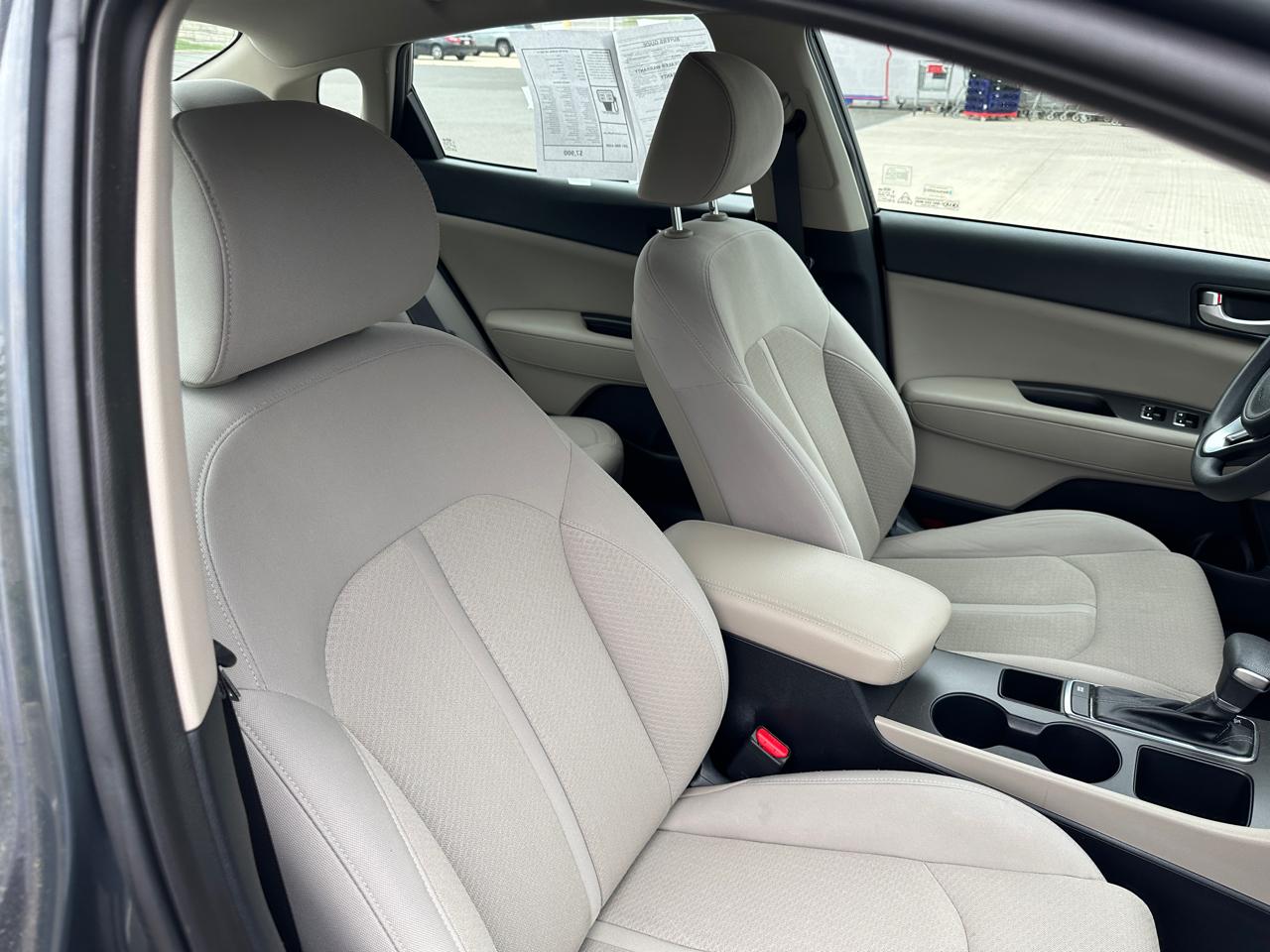 Kia Optima 4dr Sdn LX 2016