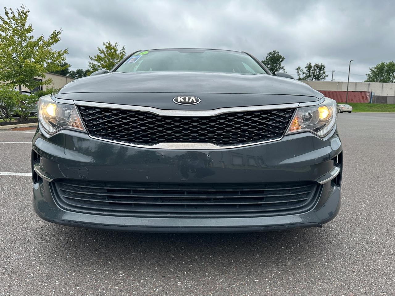 Kia Optima 4dr Sdn LX 2016