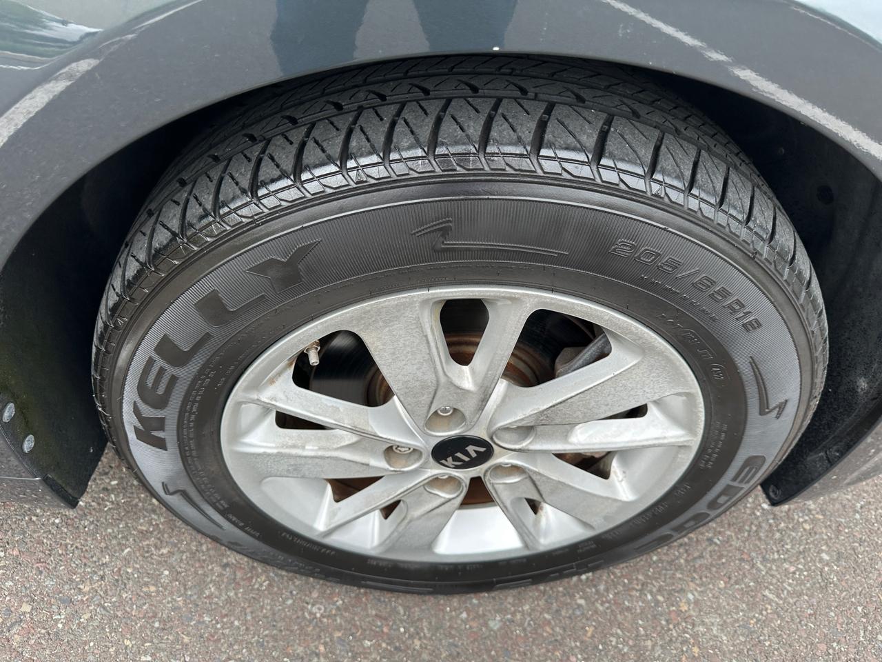 Kia Optima 4dr Sdn LX 2016