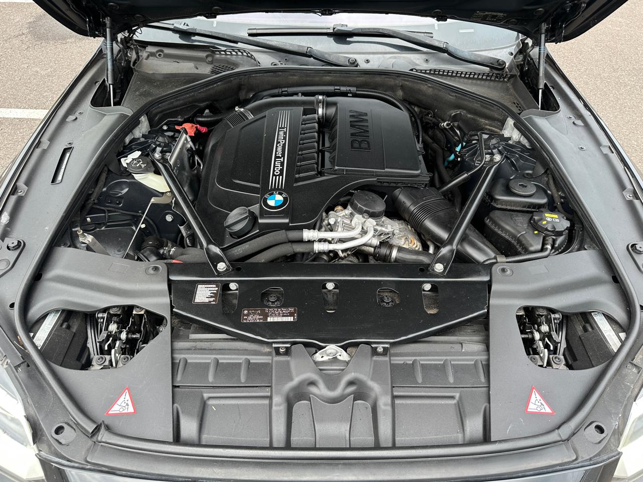 BMW 6 Series 4dr Sdn 640i xDrive AWD Gran Coupe 2015