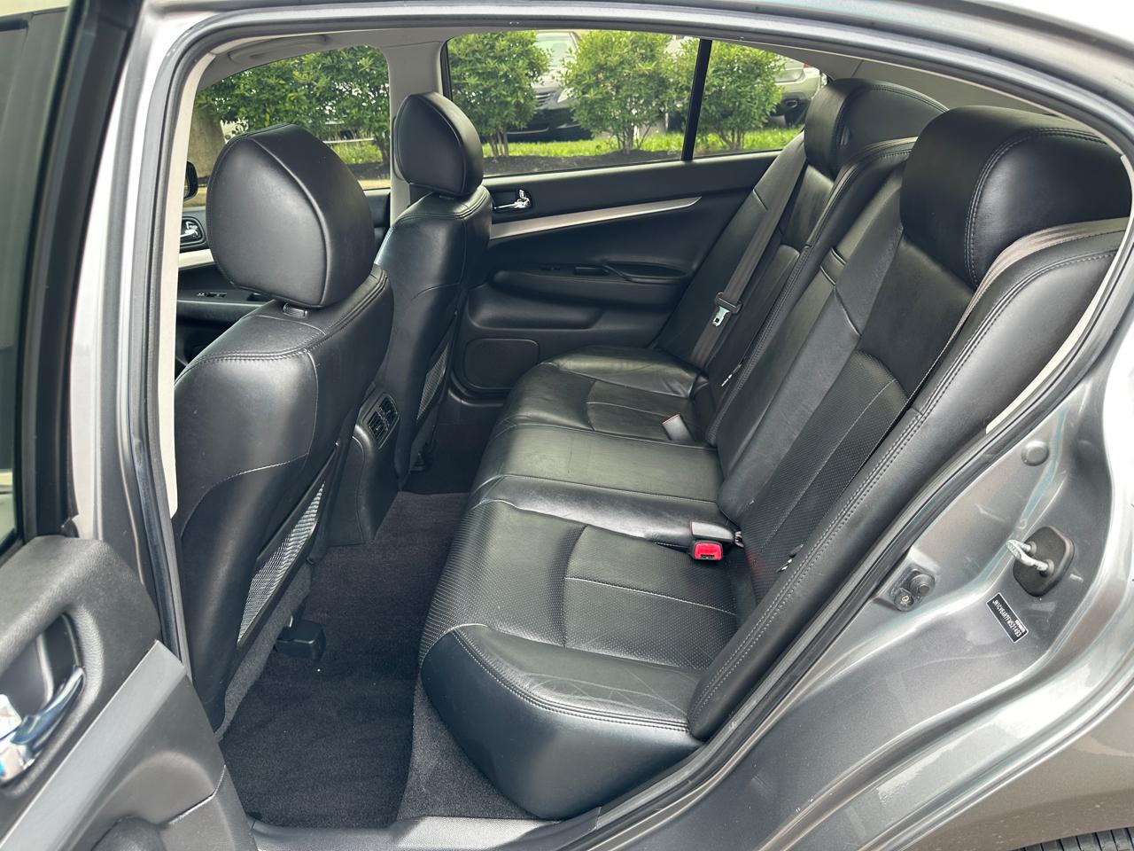 Infiniti Q40 4dr Sdn AWD 2015