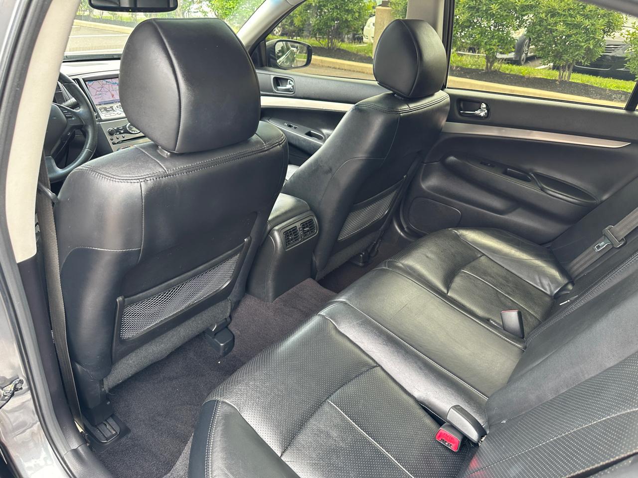 Infiniti Q40 4dr Sdn AWD 2015