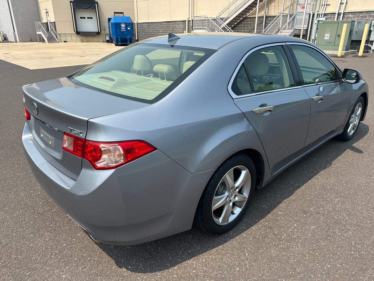 Acura TSX 4dr Sdn I4 Auto Tech Pkg 2012