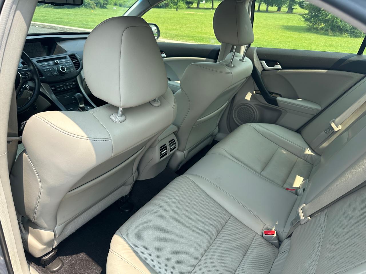 Acura TSX 4dr Sdn I4 Auto Tech Pkg 2012