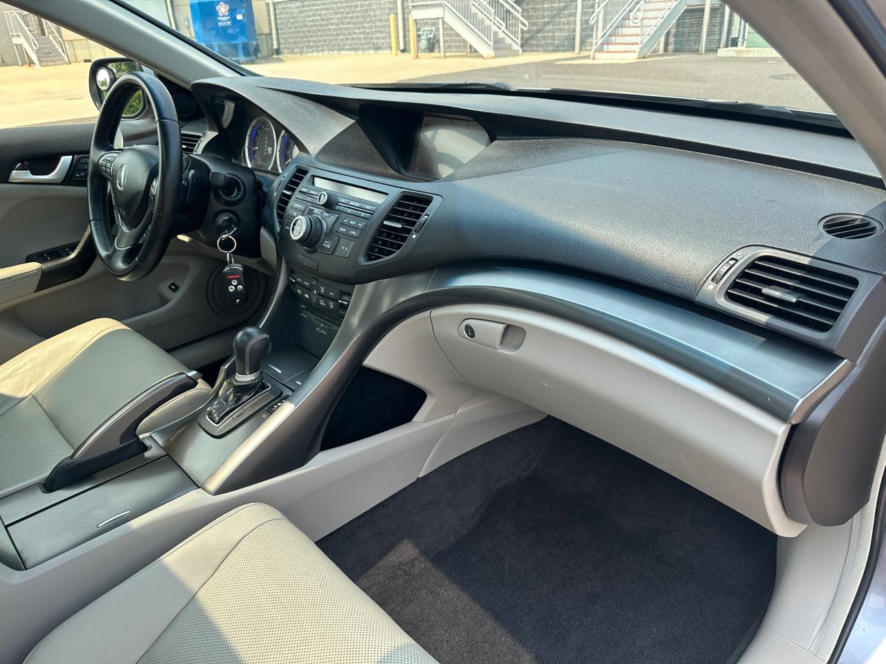 Acura TSX 4dr Sdn I4 Auto Tech Pkg 2012