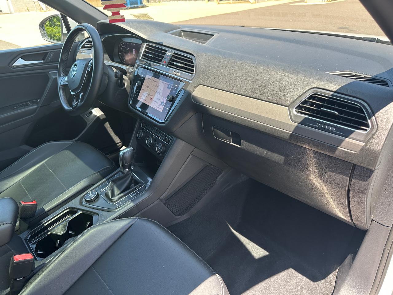 Volkswagen Tiguan 2.0T SEL R-Line Black 4MOTION 2019