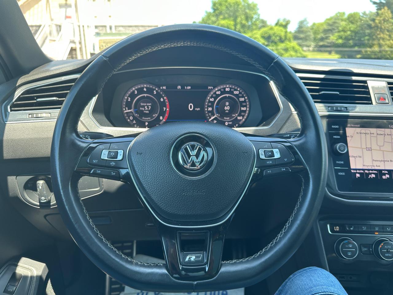 Volkswagen Tiguan 2.0T SEL R-Line Black 4MOTION 2019
