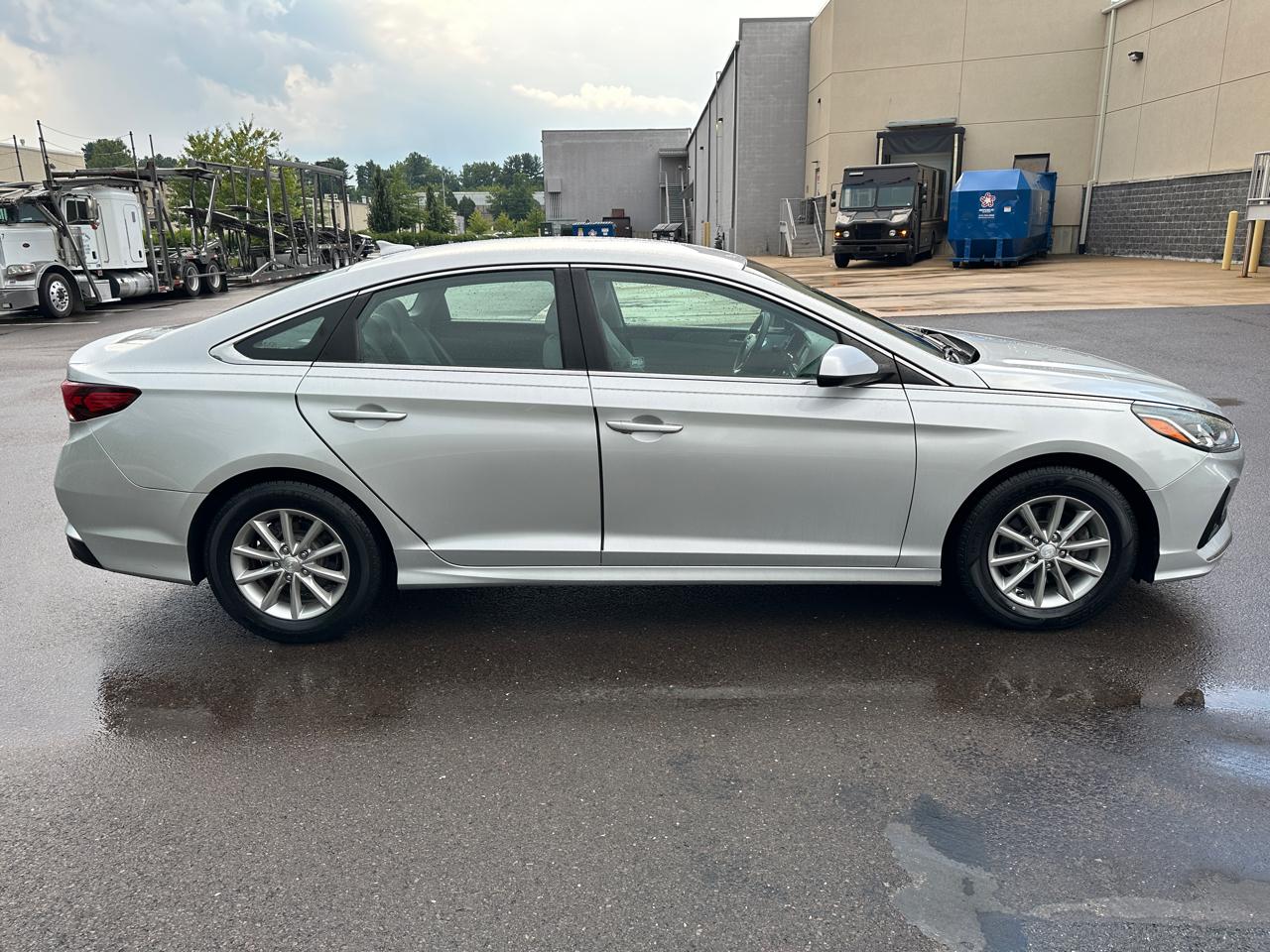 Hyundai Sonata SE 2.4L SULEV 2018