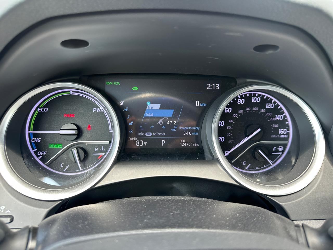 Toyota Camry Hybrid XLE CVT (Natl) 2021