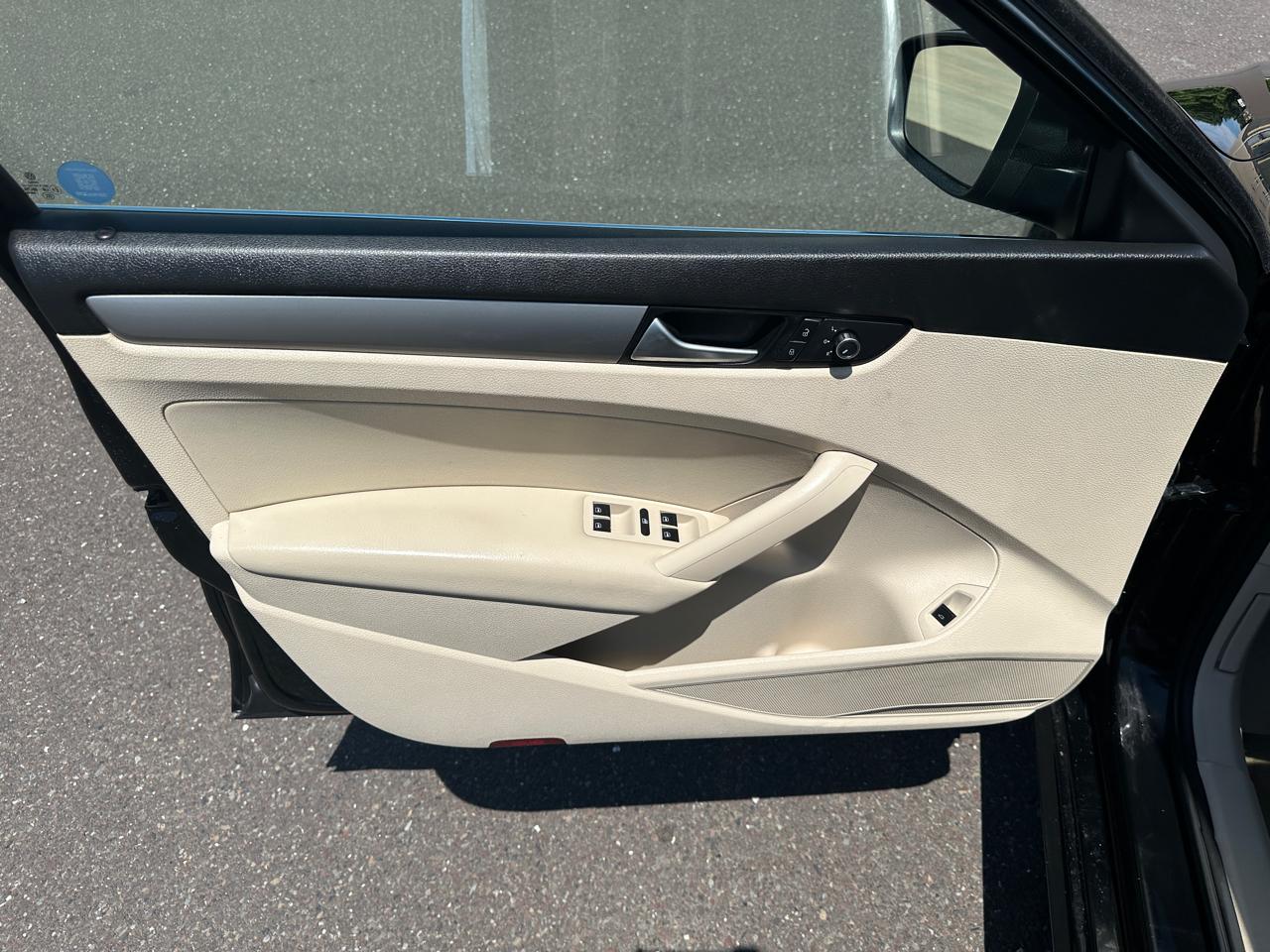Volkswagen Passat  2015