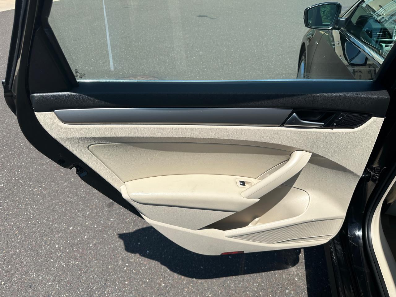 Volkswagen Passat  2015