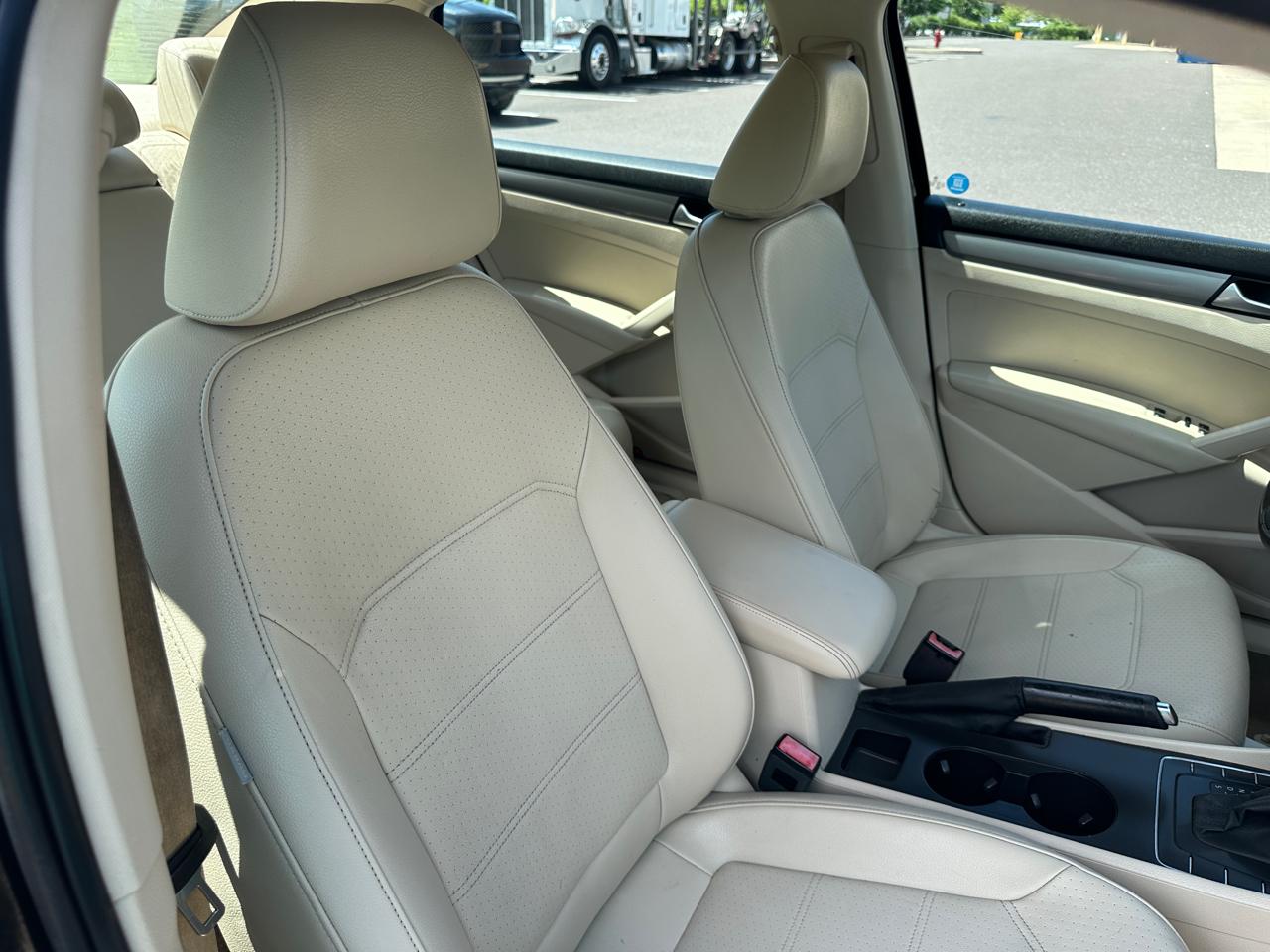Volkswagen Passat  2015