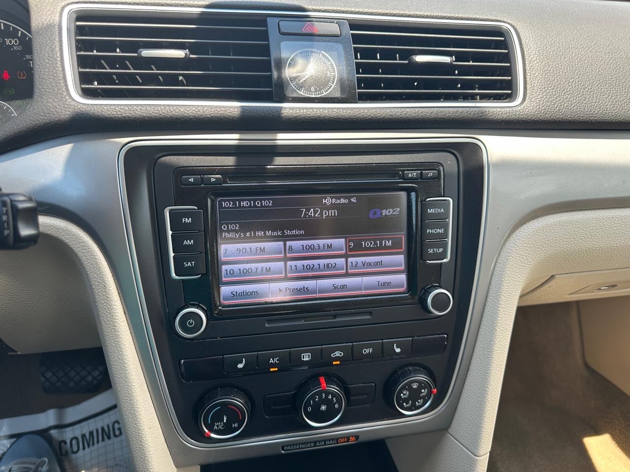 Volkswagen Passat  2015