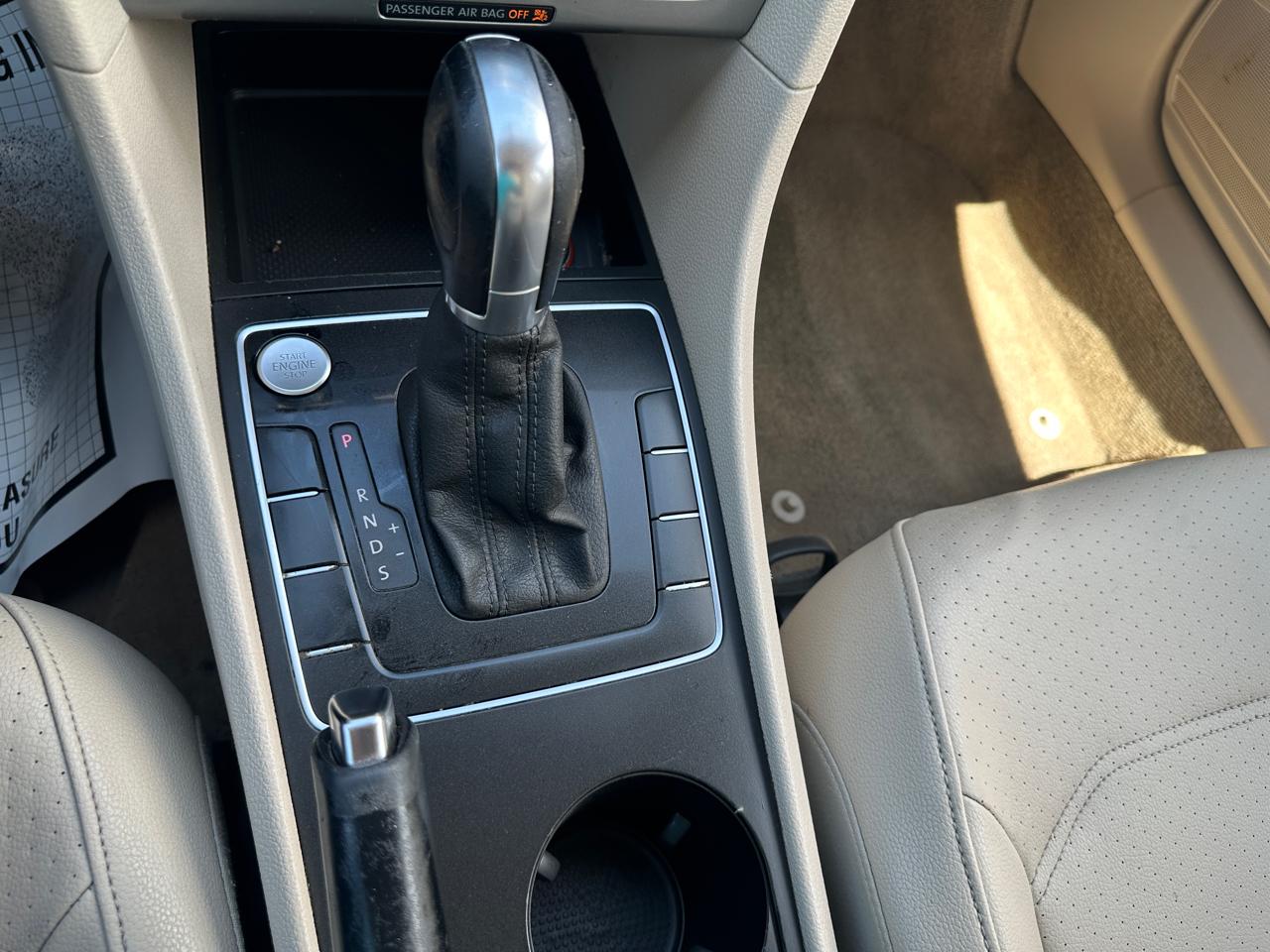 Volkswagen Passat  2015