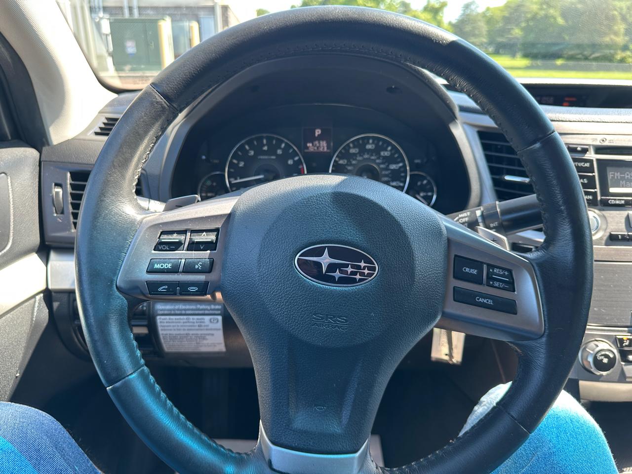 Subaru Legacy 4dr Sdn H4 Auto 2.5i Premium 2012