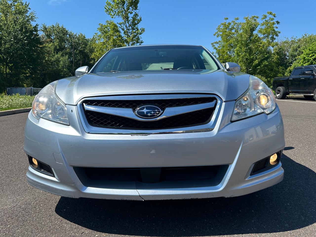 Subaru Legacy 4dr Sdn H4 Auto 2.5i Premium 2012