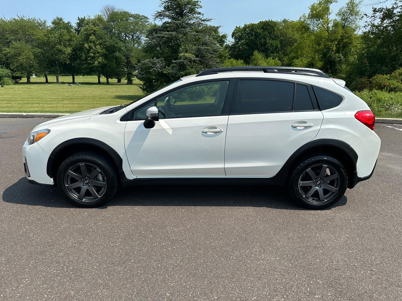 Subaru Crosstrek 5dr CVT 2.0i Limited 2016