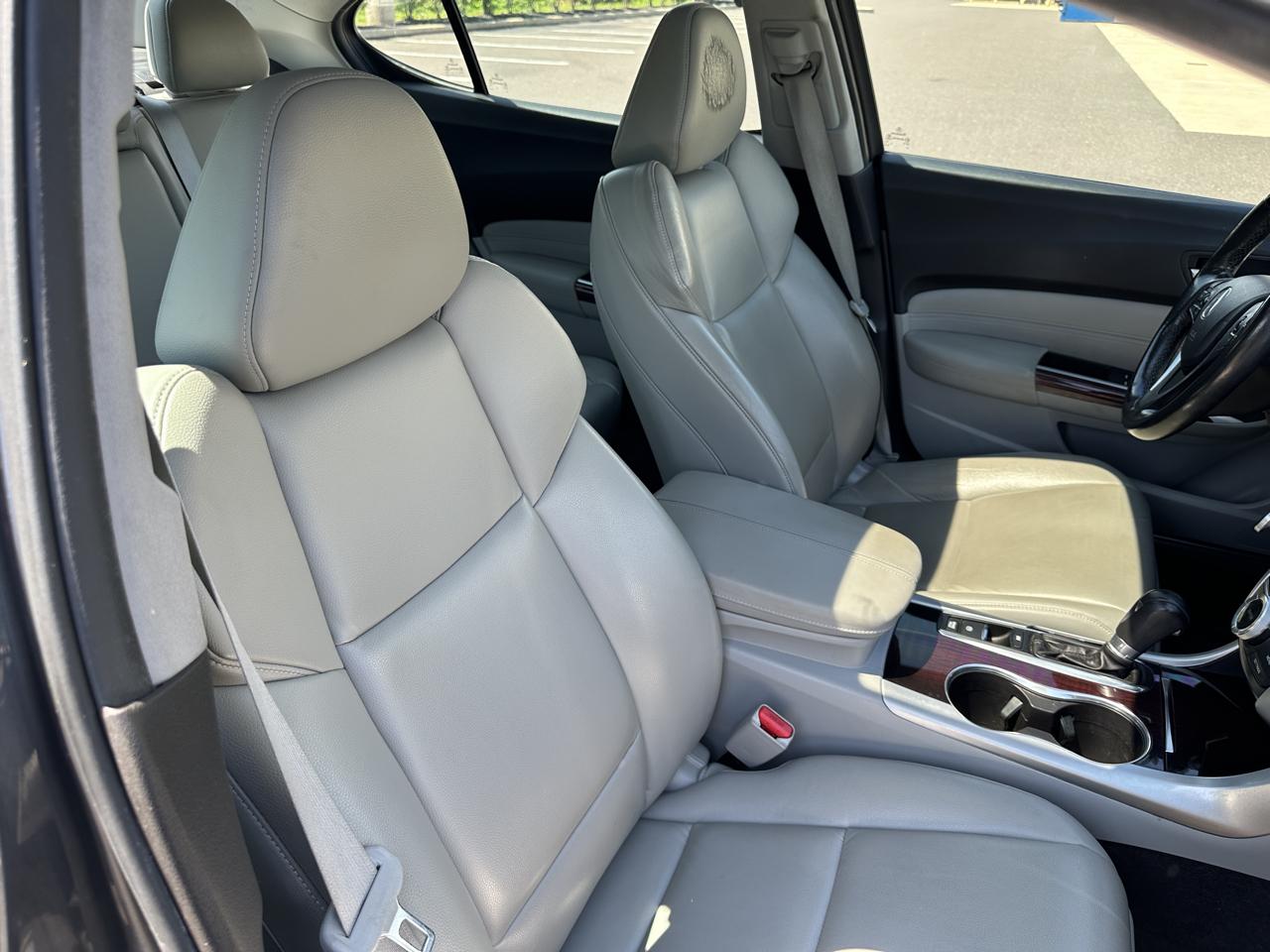 Acura TLX 4dr Sdn FWD 2016