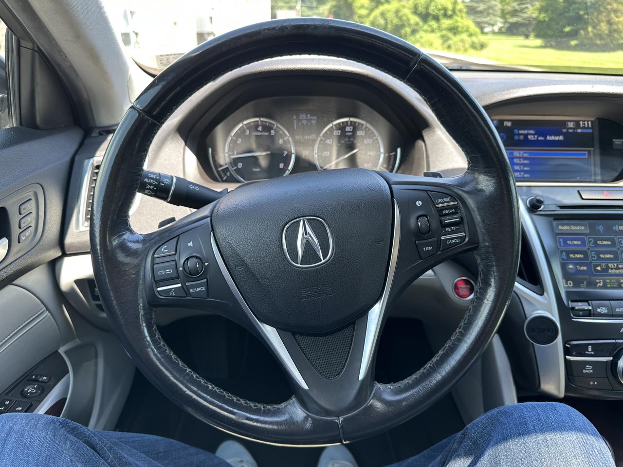 Acura TLX 4dr Sdn FWD 2016