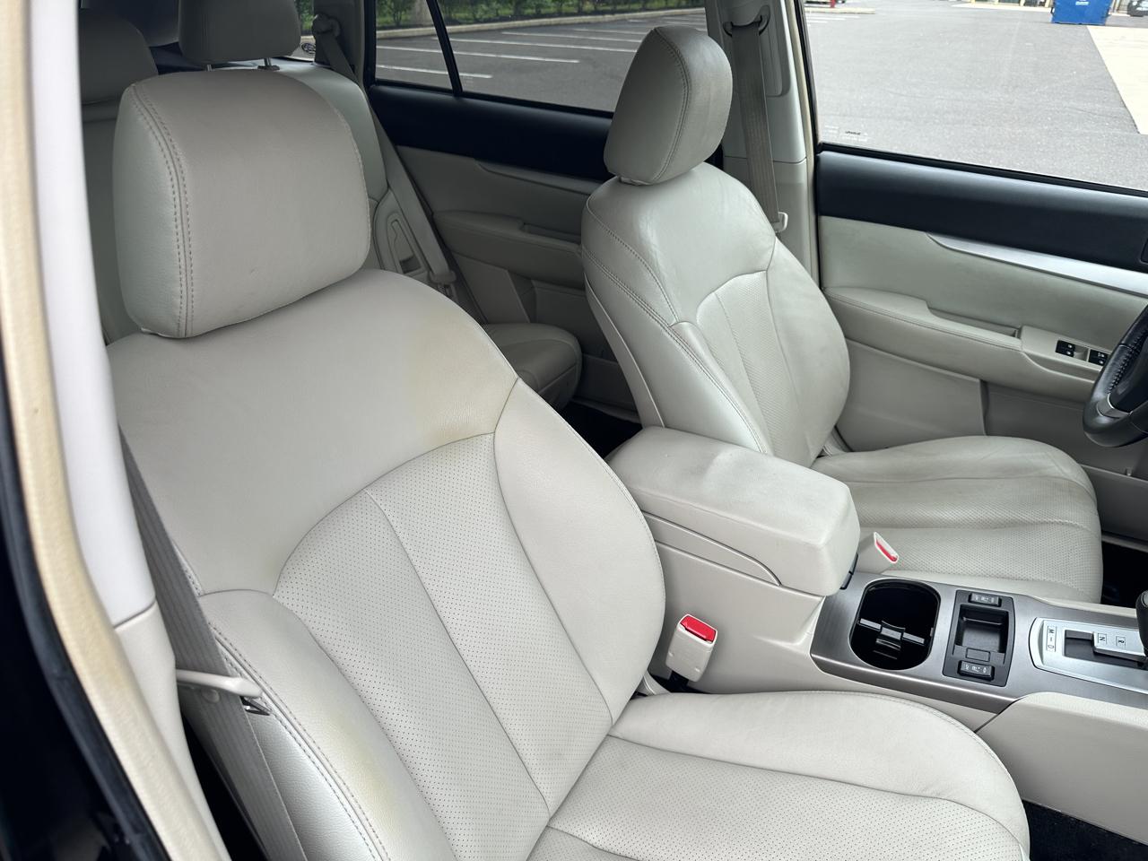 Subaru Outback 4dr Wgn H4 Auto 2.5i Premium 2013