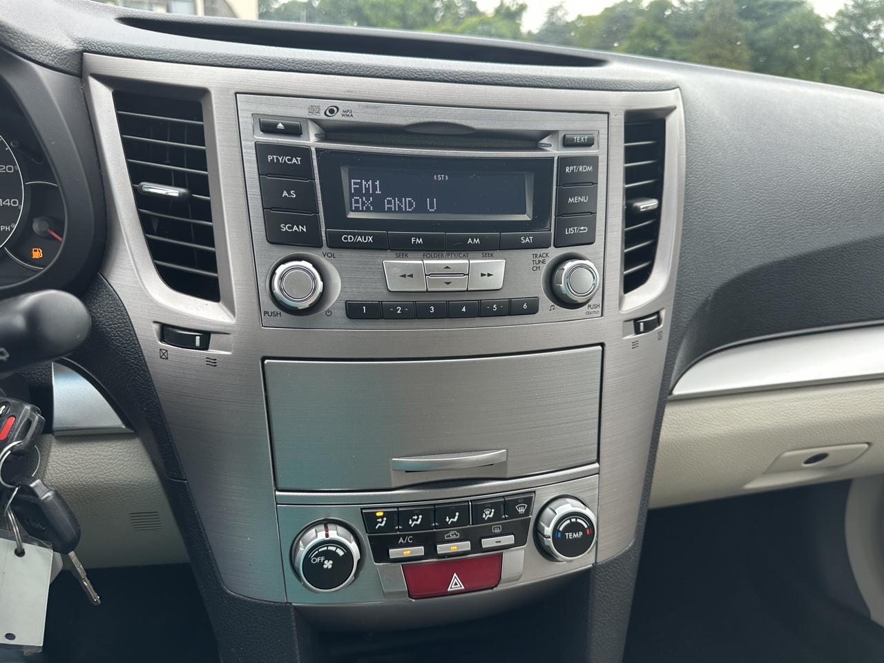Subaru Outback 4dr Wgn H4 Auto 2.5i Premium 2013