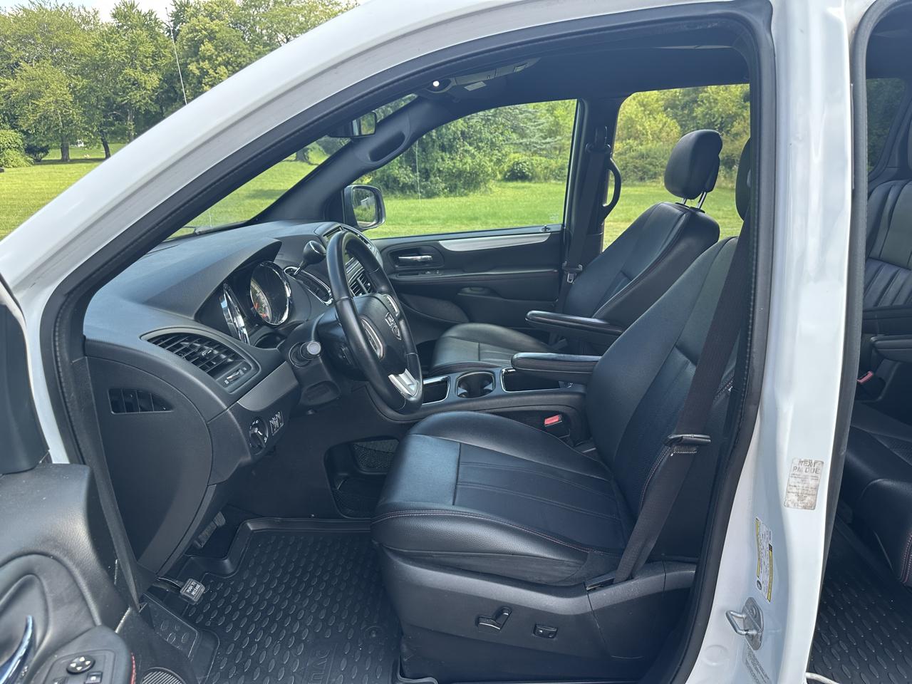 Dodge Grand Caravan 4dr Wgn R/T 2016