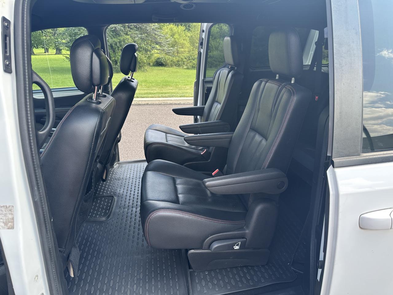 Dodge Grand Caravan 4dr Wgn R/T 2016