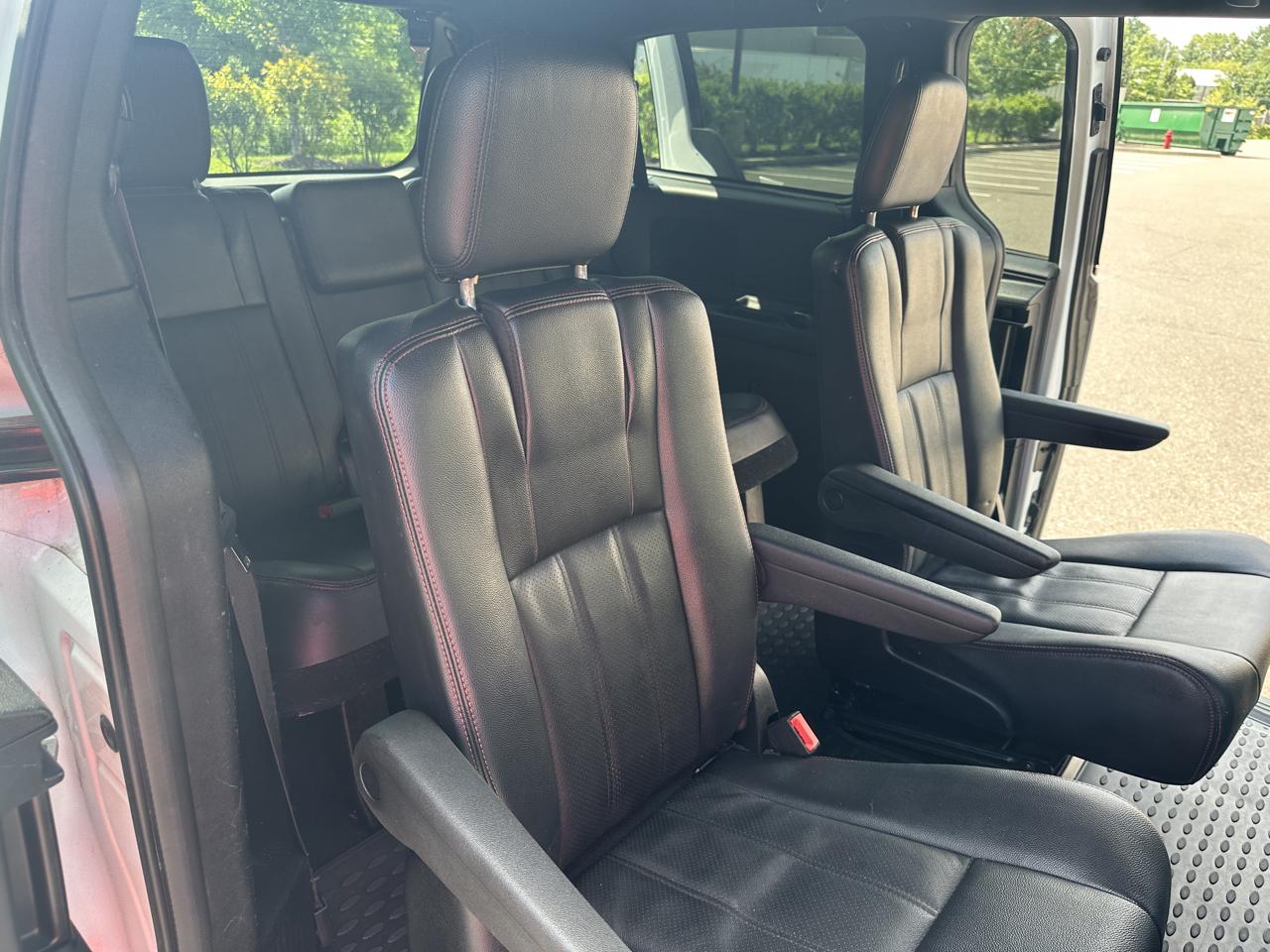 Dodge Grand Caravan 4dr Wgn R/T 2016