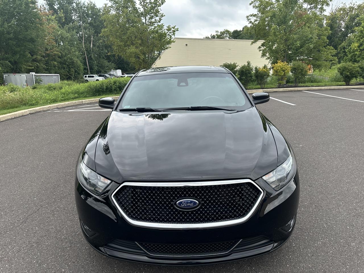 Ford Taurus SHO AWD 2018